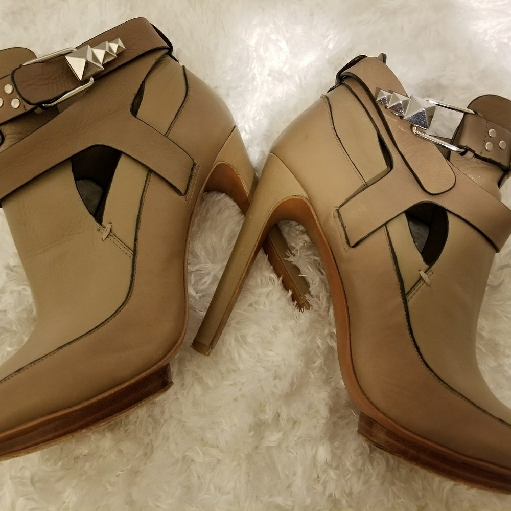 Mark and James Badgley Mischka Leather Booties